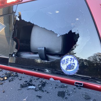 Auto Glass Now - Broken - Windshield Installation & Repair Near Me - Smyrna, Georgia