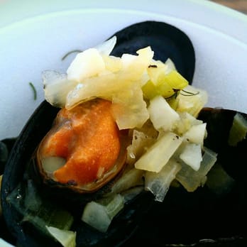 Chuck's Fest - tasty Mussels - Food Near Me - Bridgeview, Illinois Chuck's Fest - tasty Mussels - Food Near Me - Bridgeview, Illinois