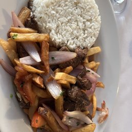 Lomo Saltado
