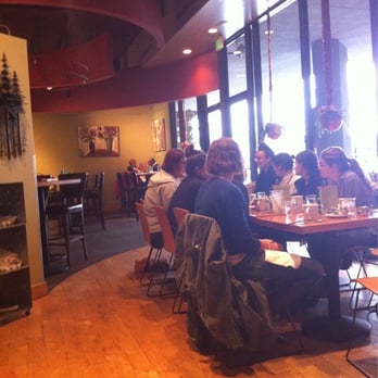Plums Cafe - Inside - Breakfast & Brunch Near Me - Costa Mesa, California
