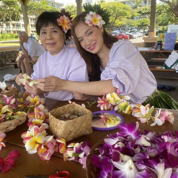 Jan Kealani's Maui Hula Lessons - Lea, and hair accessory making - Dance Schools Near Me - Lahaina, Hawaii Jan Kealani's Maui Hula Lessons - Lea, and hair accessory making - Dance Schools Near Me - Lahaina, Hawaii