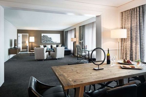 The Logan Philadelphia, Curio Collection by Hilton by null