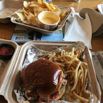 Big Hole BBQ - Jackson Hole - Bbq pork, fries, nachos - Barbeque Near Me - Jackson, Wyoming Big Hole BBQ - Jackson Hole - Bbq pork, fries, nachos - Barbeque Near Me - Jackson, Wyoming