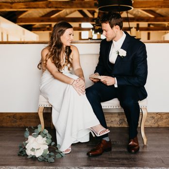 Silver Oaks Chateau - Amber Garrett Photography - Venues & Event Spaces Near Me - Pacific, Missouri