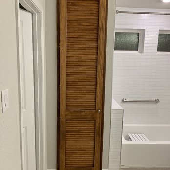 Santana Painting Services - Linen closet door adding that needed warmth - Painters Near Me Santana Painting Services - Linen closet door adding that needed warmth - Painters Near Me