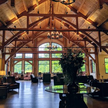 Stonewall Resort - Lobby - Hotels Near Me - Roanoke, West Virginia Stonewall Resort - Lobby - Hotels Near Me - Roanoke, West Virginia