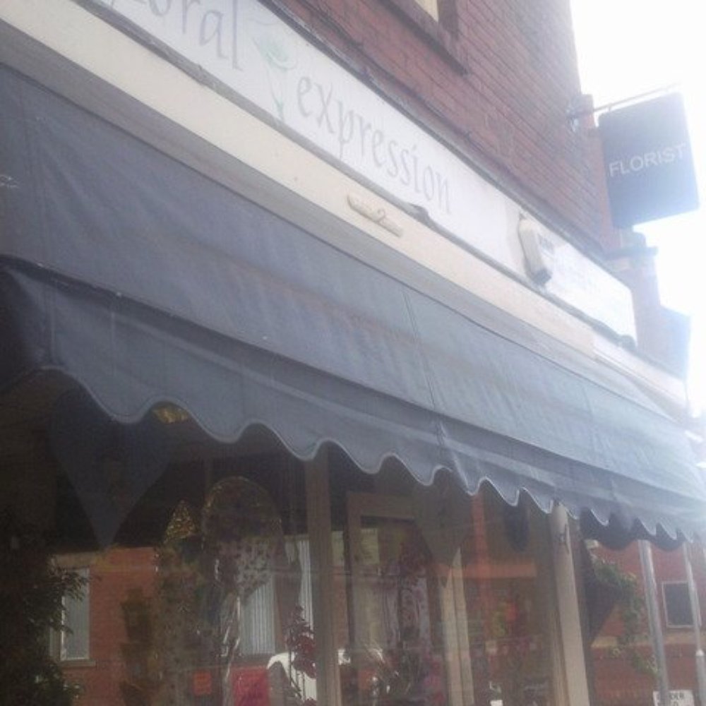 Floral Expression - Florists Near Me - Leeds, XWY