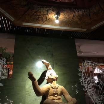 La Habichuela - Collected sculpture - Caribbean Near Me - Cancún, ROO