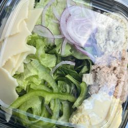 Byrne Dairy - To go salad