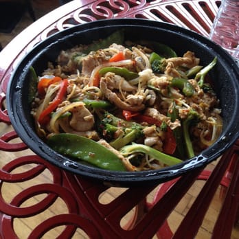 Wrapture - Spicy Szechuan chicken stir fry - Wraps Near Me - Beverly, Massachusetts