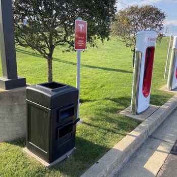 Tesla Supercharger - Marshall, MI - Great idea!!! - EV Charging Stations Near Me - Marshall, Michigan Tesla Supercharger - Marshall, MI - Great idea!!! - EV Charging Stations Near Me - Marshall, Michigan