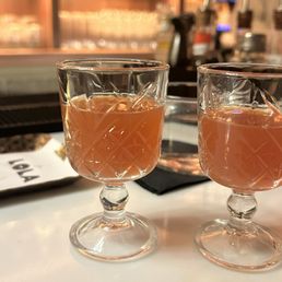 Complementary orange shots