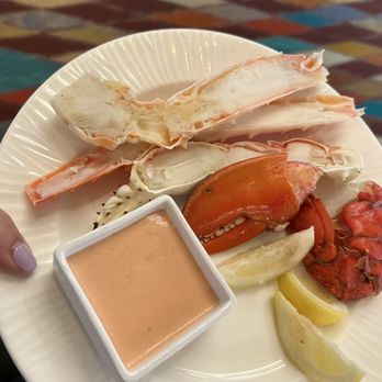 The Circle at The Breakers - Lobster and crabs - Breakfast & Brunch Near Me - Palm Beach, Florida
