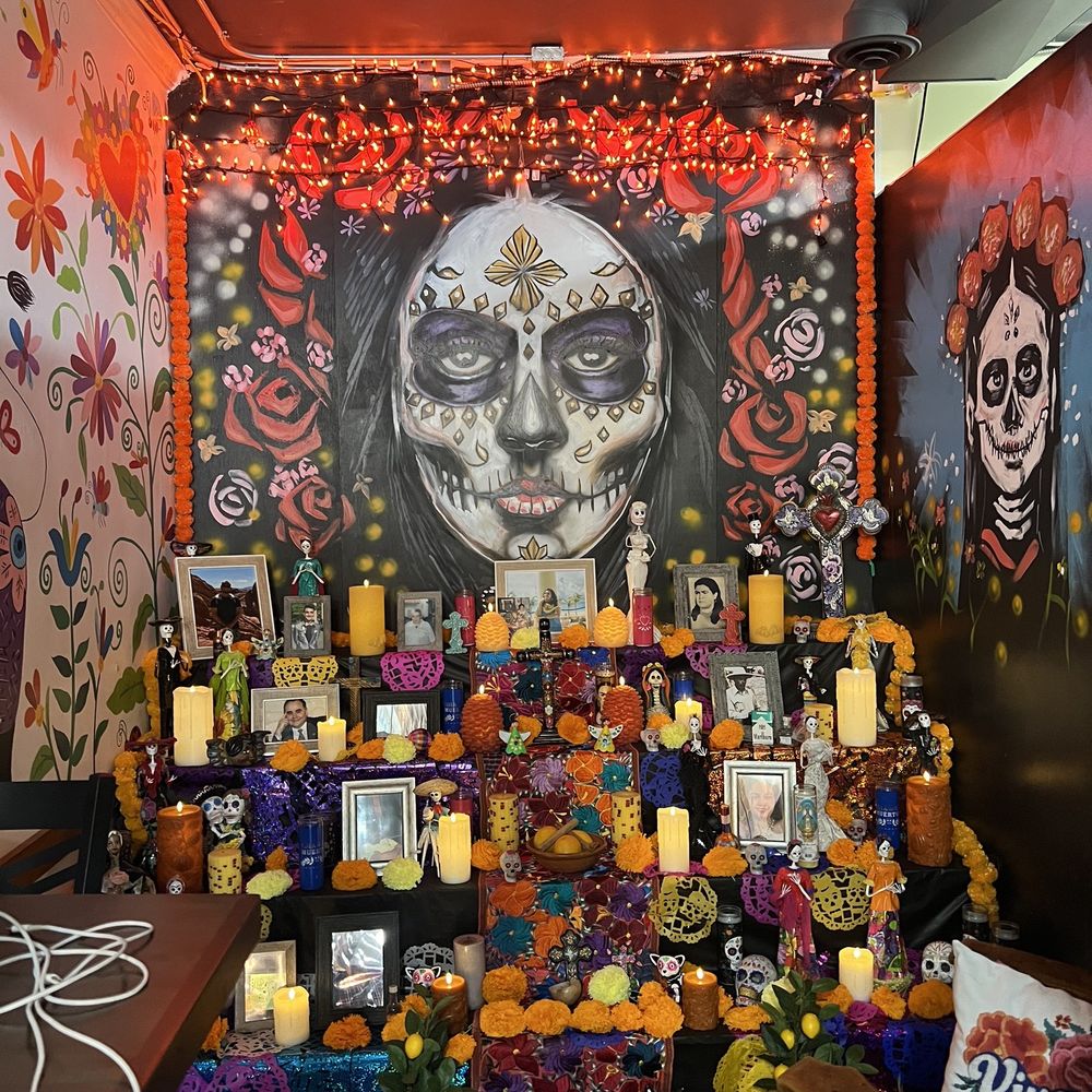 La Chingona - Ofrenda - Mexican Near Me - Seattle, Washington La Chingona - Ofrenda - Mexican Near Me - Seattle, Washington