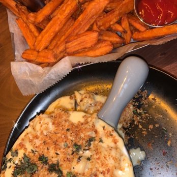 Tap 42 - Kendall - Oven baked shrimp Mac n cheese Side of sweet potato fries - New American Near Me - Miami, Florida Tap 42 - Kendall - Oven baked shrimp Mac n cheese Side of sweet potato fries - New American Near Me - Miami, Florida