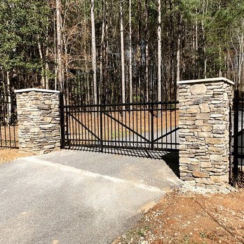 Superior Fencing - Fence, gates, stone, columns, LiftMaster, aluminum fencing - Fences & Gates Near Me Superior Fencing - Fence, gates, stone, columns, LiftMaster, aluminum fencing - Fences & Gates Near Me