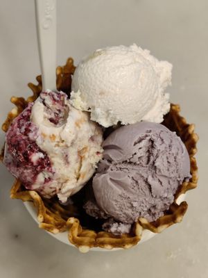 Jeni's Splendid Ice Creams by null