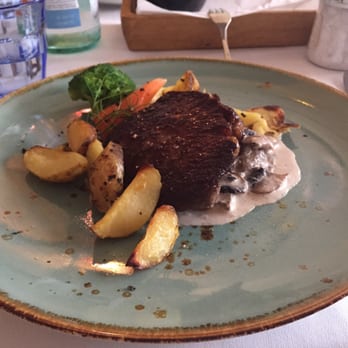 La Passione - The tenderloin with mushroom truffle sauce - Italian Near Me - Den Haag, ZH La Passione - The tenderloin with mushroom truffle sauce - Italian Near Me - Den Haag, ZH