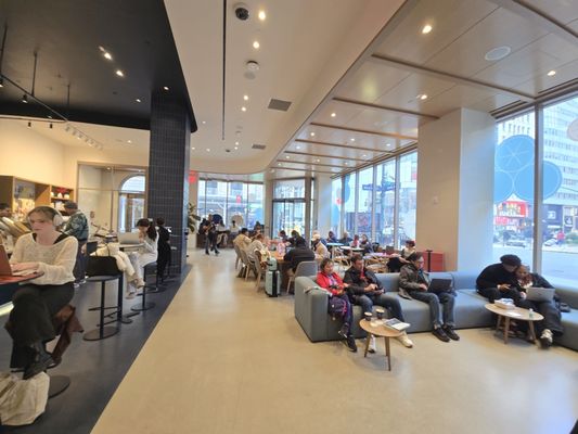 Capital One Café by null