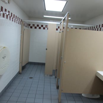 IHOP - roomy and accessible bathroom (also quite clean) - Breakfast & Brunch Near Me - Alexandria, Virginia IHOP - roomy and accessible bathroom (also quite clean) - Breakfast & Brunch Near Me - Alexandria, Virginia