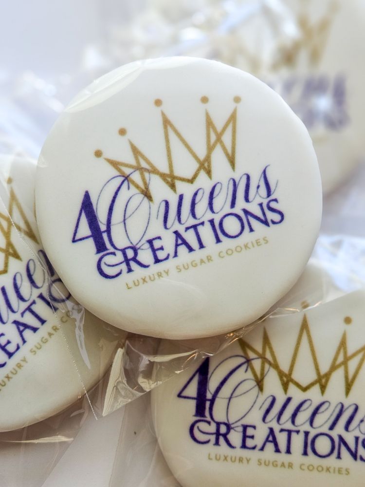 4 Queens Creations Logo