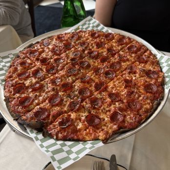 PIZZ'AMICI - Pizza Near Me - Chicago, Illinois