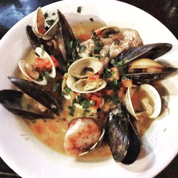 Luce - Seafood Cioppino - Italian Near Me - Norfolk, Virginia