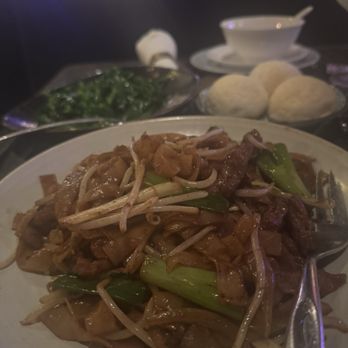 Mott 32 - Chinese Near Me - Las Vegas, Nevada