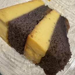 Ube flan