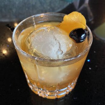 Glow Martini Lounge - Old fashioned with "bacon fat wash" - Cocktail Bars Near Me - Bonney Lake, Washington