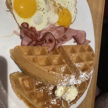 Silver Diner - BELGIAN WAFFLE & EGGS - Diners Near Me - Reston, Virginia