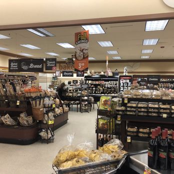 Albertsons - the inside of a grocery store - Grocery Near Me - Klamath Falls, Oregon Albertsons - the inside of a grocery store - Grocery Near Me - Klamath Falls, Oregon
