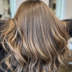 GiGi Salon Styling Studio - Aveda Concept Salon
