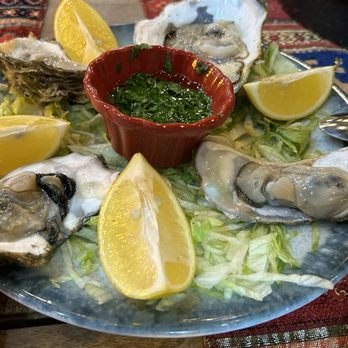 Siva Cafe Restaurant - Raw Oysters in the half shell - Turkish Near Me - Istanbul, 34 Siva Cafe Restaurant - Raw Oysters in the half shell - Turkish Near Me - Istanbul, 34