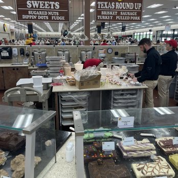 Buc-ee’s - Gas Stations Near Me - Saint Augustine, Florida
