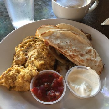 Fido - Coffee & Tea Near Me - Nashville, Tennessee