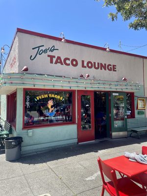 Joe’s Taco Lounge by null
