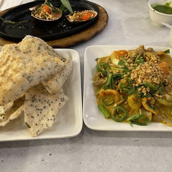 Bien Hen Restaurant - Wild boar in curry sauce - Seafood Near Me - Westminster, California Bien Hen Restaurant - Wild boar in curry sauce - Seafood Near Me - Westminster, California