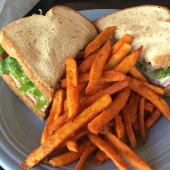 Paisano Cafe - Sandwich with sweet potato fries - Italian Near Me - Mesilla, New Mexico Paisano Cafe - Sandwich with sweet potato fries - Italian Near Me - Mesilla, New Mexico