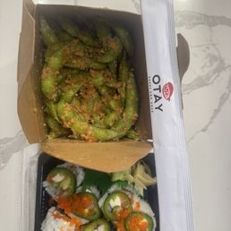 Sushi roll and  Edamame