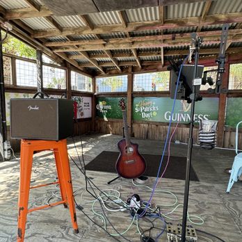 Executive Surf Club - Taken during the performer's break on St. Paddy's day 2024 - Bars Near Me - Corpus Christi, Texas