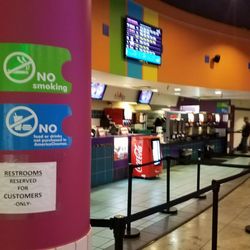 América Cinemas - Houston - Concession stand