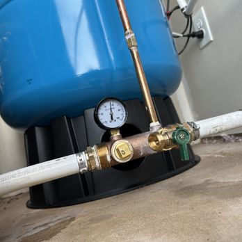 Backwoods Plumbing and Construction - New we'll pressure tank - Plumbing Near Me - Yukon, Oklahoma Backwoods Plumbing and Construction - New we'll pressure tank - Plumbing Near Me - Yukon, Oklahoma