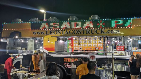 Leo's Tacos Truck by null