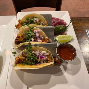 Wence's - Chicken Tacos - New American Near Me - Pleasant Hill, California