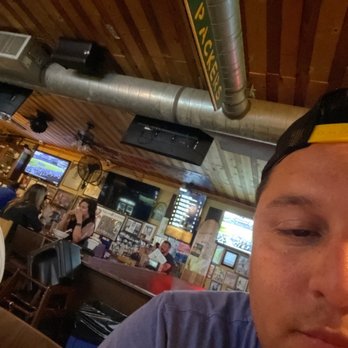 The Hangar Inn - Dive Bars Near Me - Manhattan Beach, California The Hangar Inn - Dive Bars Near Me - Manhattan Beach, California