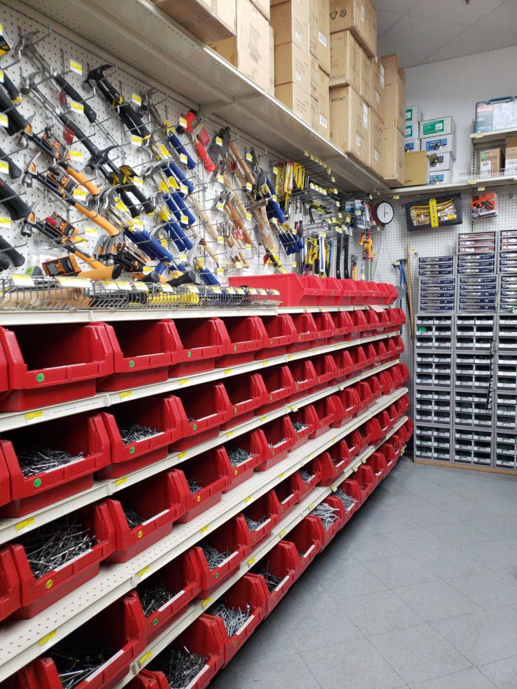 PHIL’S HARDWARE Updated July 2025 1563 Ne 3Rd St, Prineville