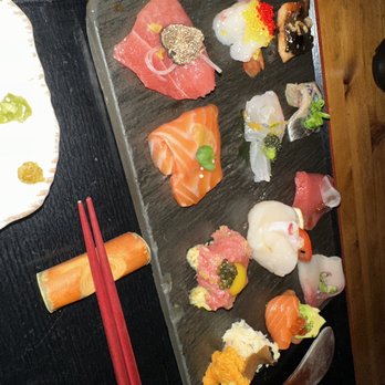 Ume Williamsburg - Sushi Bars Near Me - Brooklyn, New York