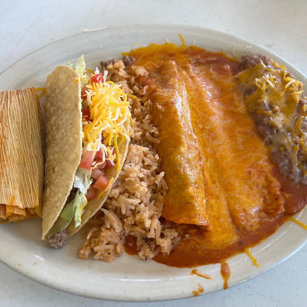 Chili Pepper Cafe - Mexican Plate - Tex-Mex Near Me - Terlingua, Texas