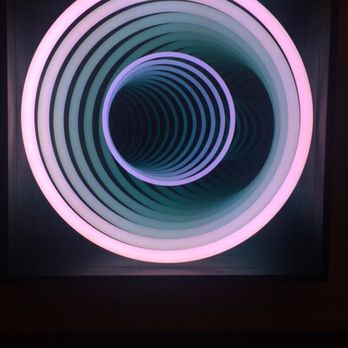Pendry Baltimore - 3D Digital mirror in hallway...so nice - Hotels Near Me - Baltimore, Maryland Pendry Baltimore - 3D Digital mirror in hallway...so nice - Hotels Near Me - Baltimore, Maryland